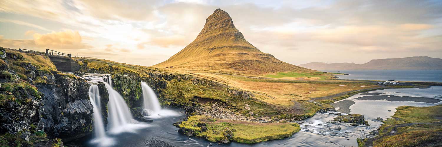 Vacations from New York to Iceland